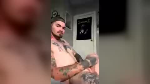 dennisman4151 online show from June 23, 3:43 pm