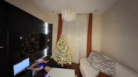 Snapshot of denobluora chatting on December 15, 10:58 pm Jasper online show from December 15, 10:58 pm