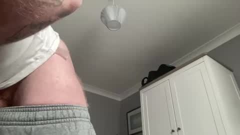 Snapshot of densex123 chatting on February 17, 11:34 am densex123 online show from February 17, 11:34 am