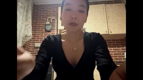 Emma online show from September 24, 7:06 pm