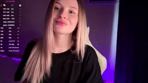 Vi  Victoria online show from February 20, 1:11 pm