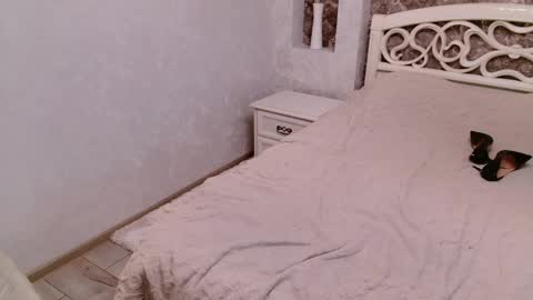 Zaklin online show from April 21, 4:12 pm