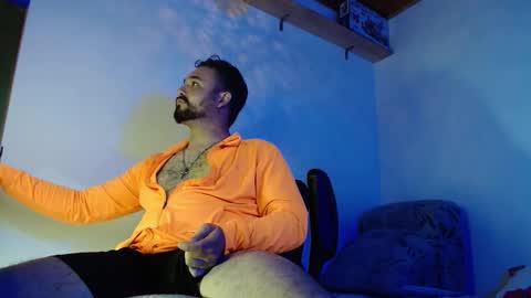 Snapshot of dereck_mills3 chatting on March 26, 2:28 am Dereck Mills3 online show from March 26, 2:28 am