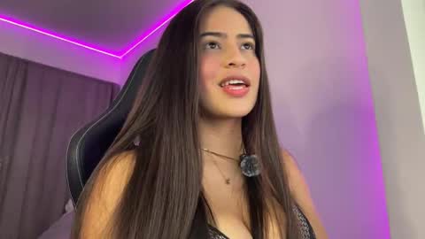 Dereck online show from November 9, 5:39 am