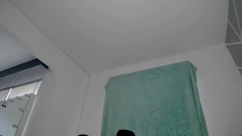 dereckhardd online show from February 9, 9:08 pm