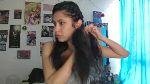 Snapshot of derek_44 chatting on February 17, 1:07 pm derek_44 online show from February 17, 1:07 pm