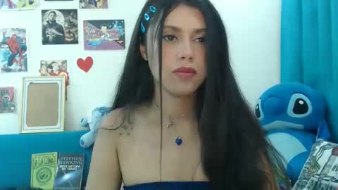 derek_44 online show from April 25, 11:57 pm