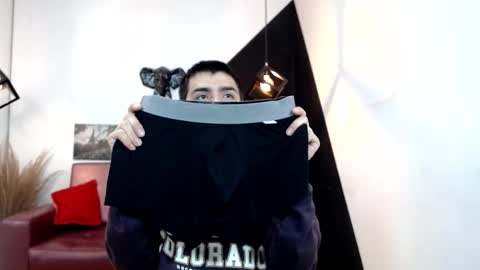   online show from October 24, 12:34 pm