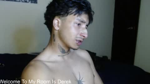 Snapshot of derek_devil24 chatting on May 28, 7:38 am Derek online show from May 28, 7:38 am