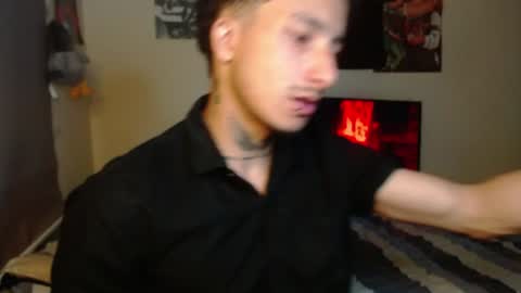 Snapshot of derek_devil24 chatting on June 10, 6:56 am Derek online show from June 10, 6:56 am