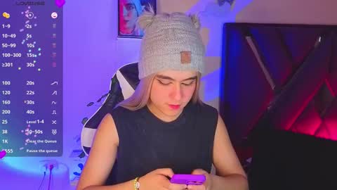 derek grey online show from November 12, 6:52 pm