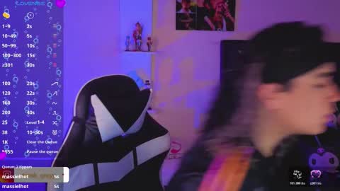 derek grey online show from February 3, 6:13 pm