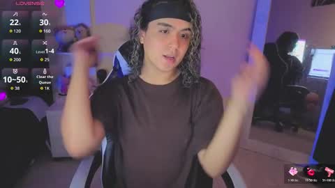 derek grey online show from March 10, 9:09 pm