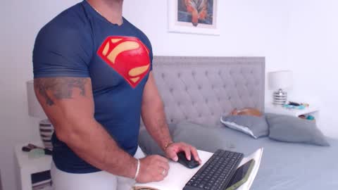 Derek online show from March 9, 1:48 pm