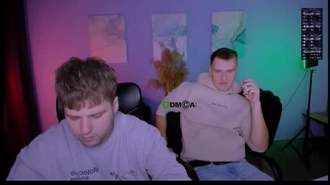 Snapshot of derek_hawk_ chatting on December 14, 9:47 am derek_hawk_ online show from December 14, 9:47 am