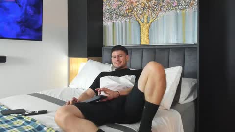 Derek Hussain online show from January 17, 3:12 am