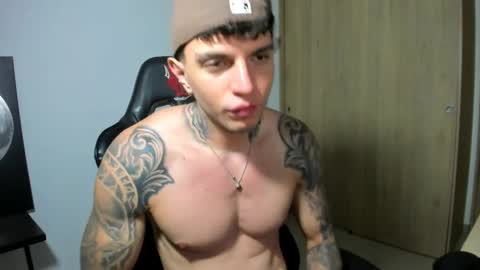 derekmuller11 online show from April 8, 11:59 pm