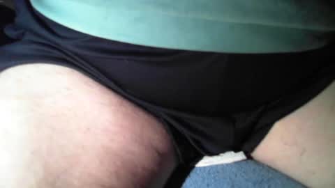 Snapshot of derf551954 chatting on December 6, 10:16 am Fred online show from December 6, 10:16 am