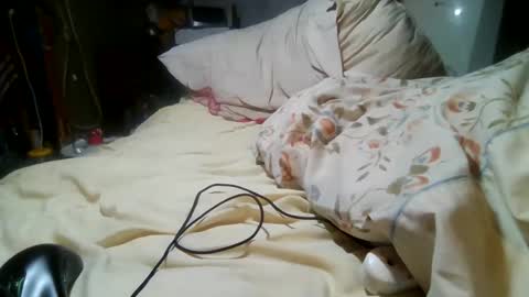 derick1961 online show from April 25, 9:12 am