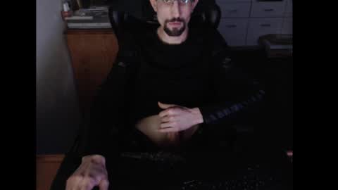 dermattes online show from February 8, 3:53 pm