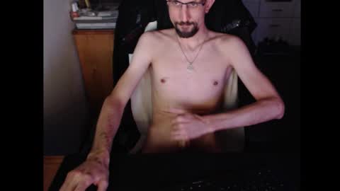 dermattes online show from November 15, 2:57 pm