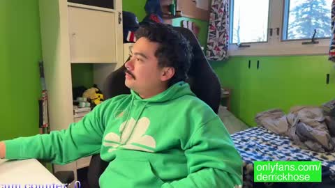 Derrick Hose online show from February 27, 11:15 pm