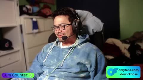 Derrick Hose online show from November 3, 1:19 am