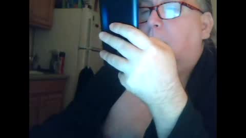 Snapshot of derrickkearley2055 chatting on December 3, 7:16 am derrickkearley2055 online show from December 3, 7:16 am