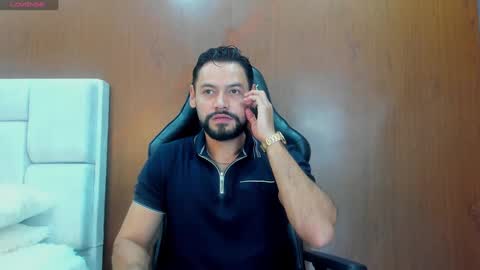DerryBigger CM online show from October 13, 6:08 pm