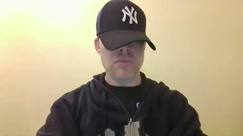 Snapshot of desanctimonious chatting on May 15, 5:53 pm desanctimonious online show from May 15, 5:53 pm