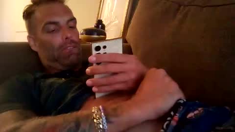 Tall and Handsome online show from October 6, 10:40 pm