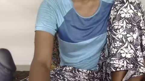 Snapshot of desi_darling chatting on May 12, 7:11 pm kajal online show from May 12, 7:11 pm