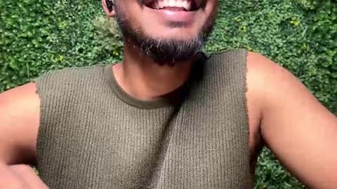 Snapshot of desi_silver chatting on January 30, 4:48 am Desi silver online show from January 30, 4:48 am