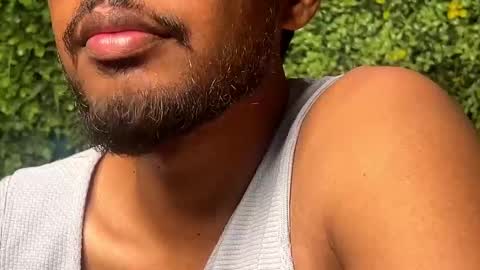 Snapshot of desi_silver chatting on January 31, 11:24 am Desi silver online show from January 31, 11:24 am