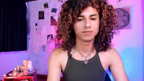 Snapshot of desidias chatting on January 21, 5:05 am Desidias online show from January 21, 5:05 am