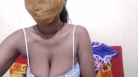 Snapshot of desiprincessaga chatting on February 19, 8:10 pm desiprincessaga online show from February 19, 8:10 pm