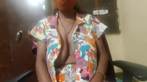 Snapshot of desiprincessaga chatting on March 2, 6:40 pm desiprincessaga online show from March 2, 6:40 pm