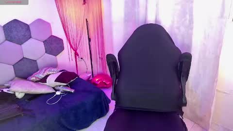 Snapshot of desireduo_tgn chatting on May 9, 3:50 pm TORI AND MR. BEAR online show from May 9, 3:50 pm