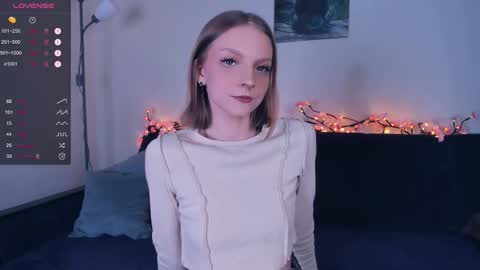 Jade online show from October 18, 7:20 am