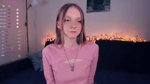 Jade online show from October 28, 7:34 am