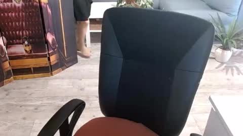 S O F I A online show from February 1, 2:59 pm