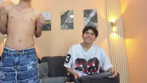 desiresofolympus_ online show from April 23, 8:55 pm