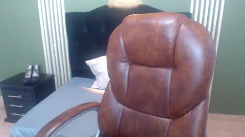 Desiring Angel online show from December 20, 10:38 am