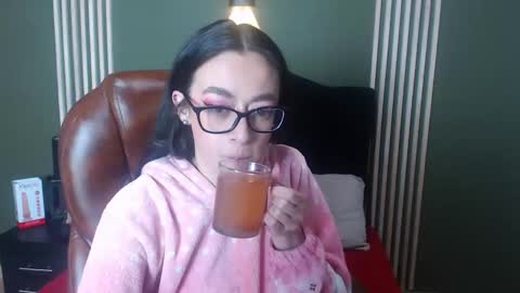 Desiring Angel online show from January 7, 11:48 am