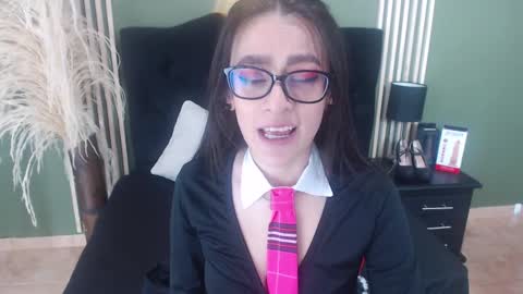 Desiring Angel online show from February 1, 7:57 am