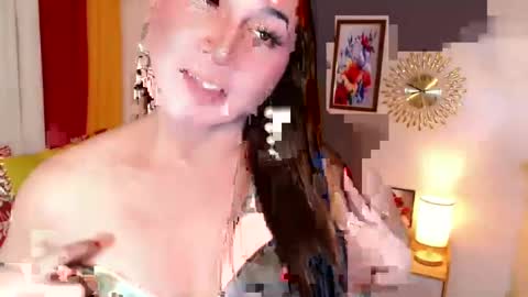 Snapshot of destenierose chatting on January 20, 6:42 am destenierose online show from January 20, 6:42 am