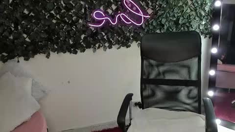 Destiny online show from November 6, 12:06 pm