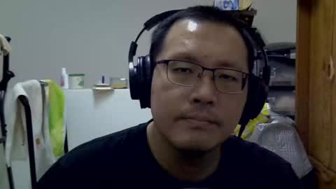 Snapshot of destroy1984 chatting on December 10, 11:32 am Destroy November 1984 online show from December 10, 11:32 am