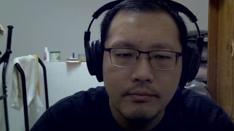 Snapshot of destroy1984 chatting on December 28, 11:26 pm Destroy November 1984 online show from December 28, 11:26 pm