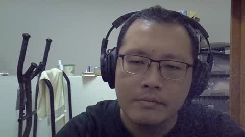 Snapshot of destroy1984 chatting on October 5, 4:33 am Destroy November 1984 online show from October 5, 4:33 am